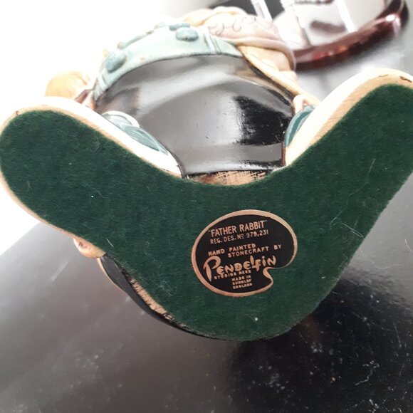 Large Pendelfin Father Rabbit - Picture 7 of 7